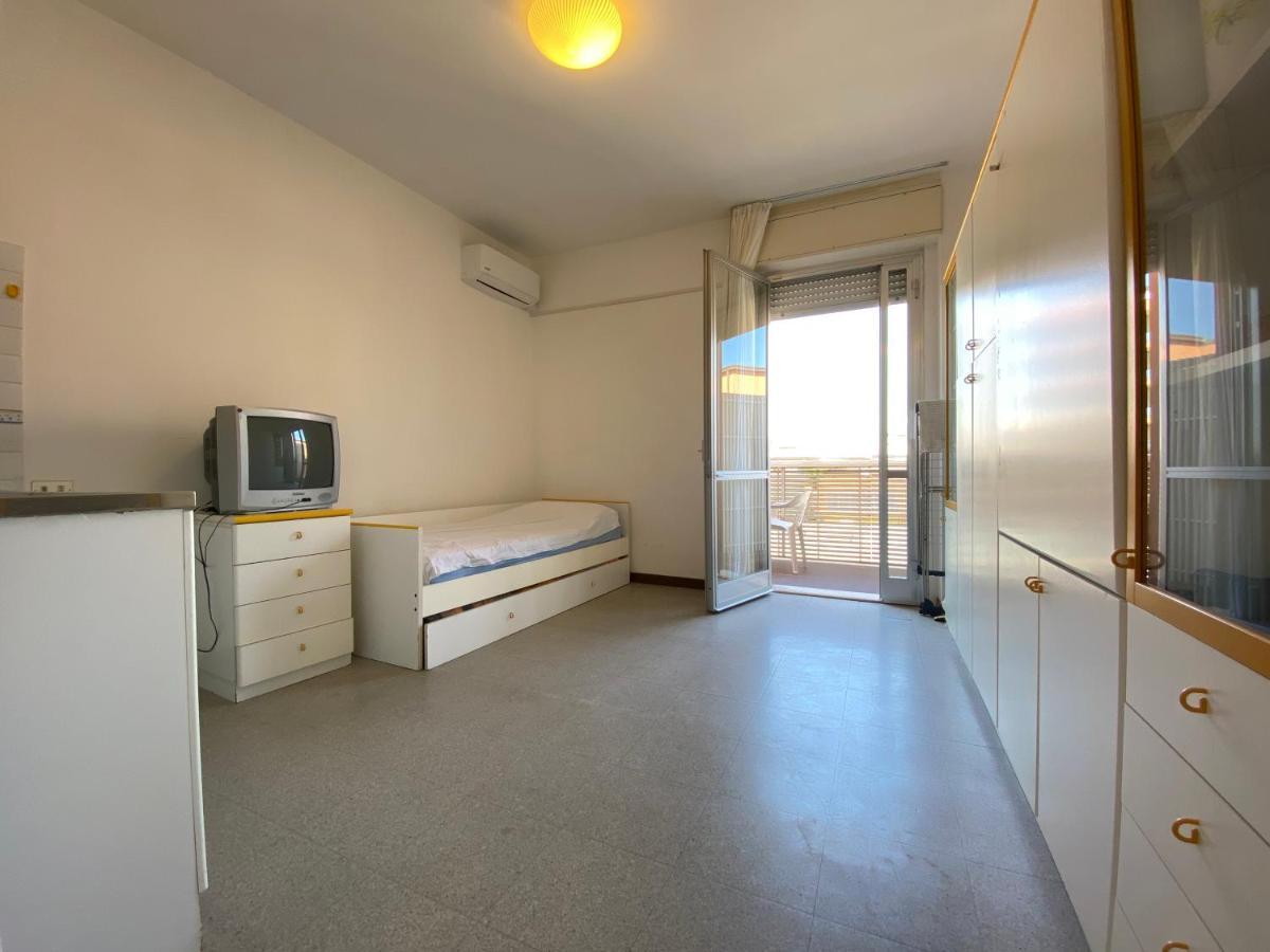 Apartamento Casa Mare Lignano Sabbiadoro Exterior foto